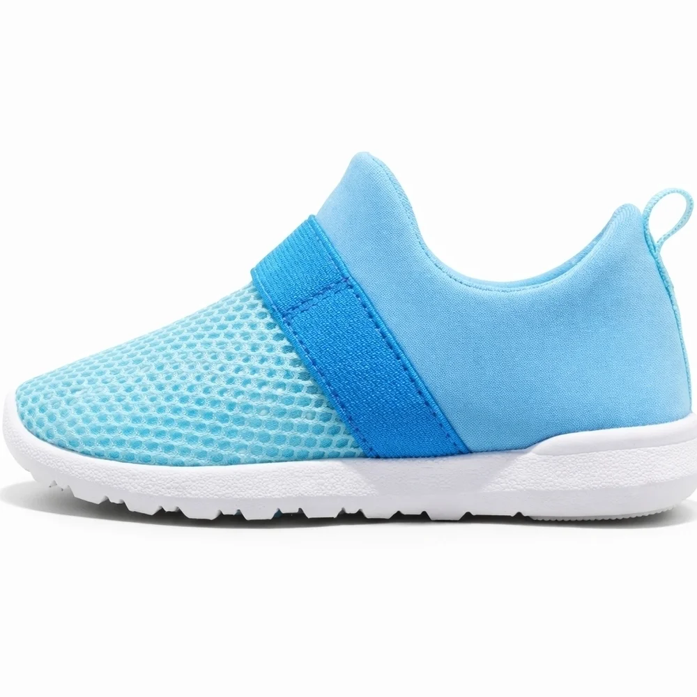 Cat & Jack Toddler Water Shoes Light Blue Size 5 NWT Beach Pool Aqua Shoes